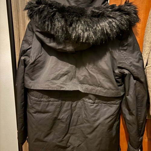 Zara jacket used with fur black, size S