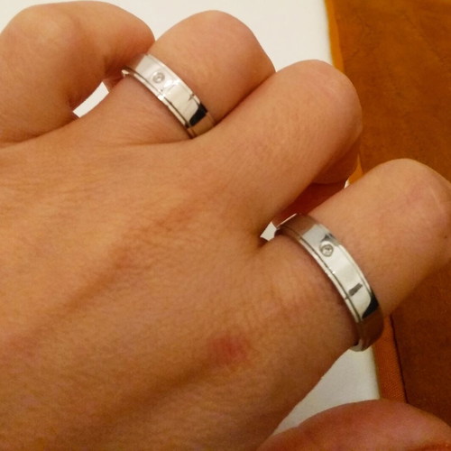 Stainless Steel Ring Set with Zircon like new