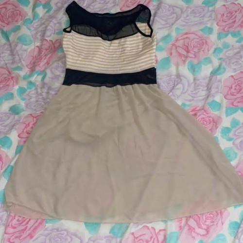Summer dress like new, white and beige, size S