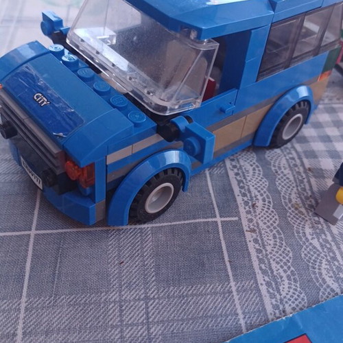 Lego City Great Vehicles Van & Camper 60117 used, missing accessories