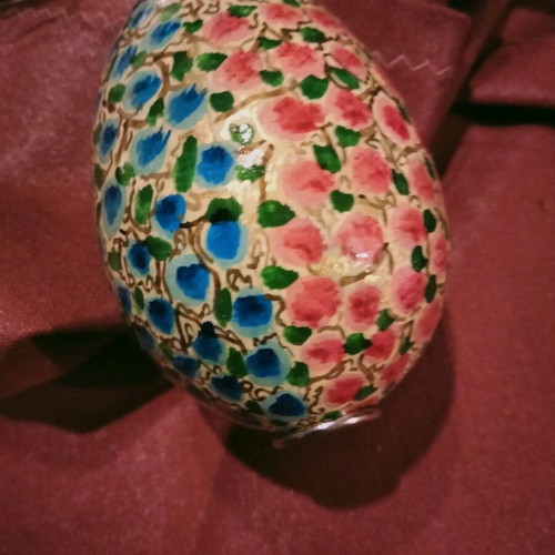 Easter decorative gifts like new with rabbits and eggs