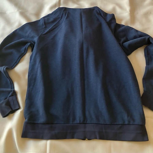 H&M Medium blue jacket like new with 2 pockets