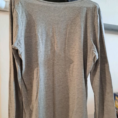 Women's long-sleeve blouse like new, size L, gray