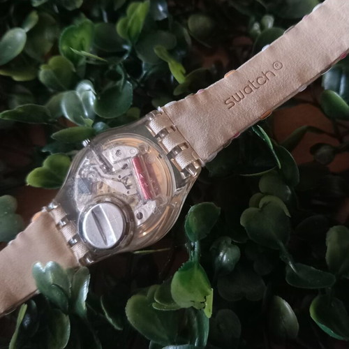 Swatch Vintage Women's Watch like new, silver dial, rainbow cloth band