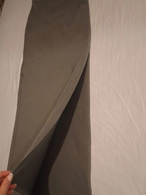 Bershka maxi skirt new with side slit khaki