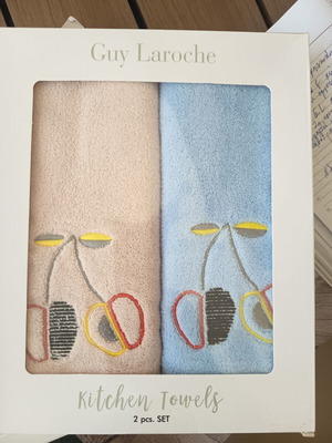 Kitchen towel set 2 pcs new
