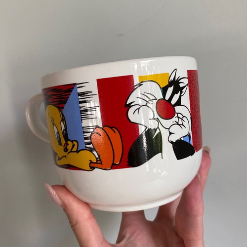 Vintage ceramic mug Looney Tunes Sylvester and Tweety used