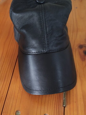 Leather hat, black, one size