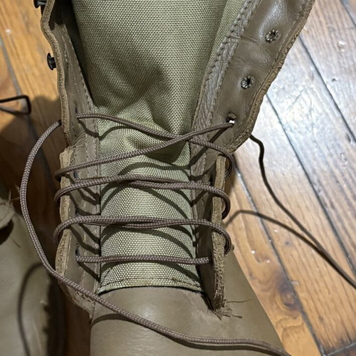 Summer ES boots new type beige, like new