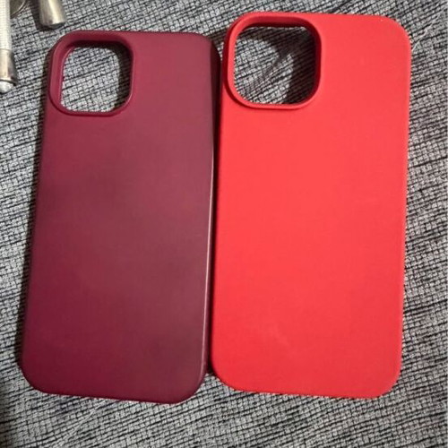 iPhone 15 cases like new