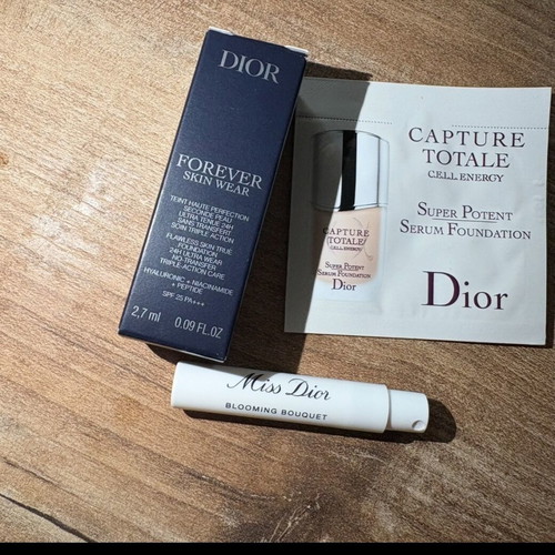 Dior Miss Dior Blooming Bouquet Mini Eau de Parfum Set new