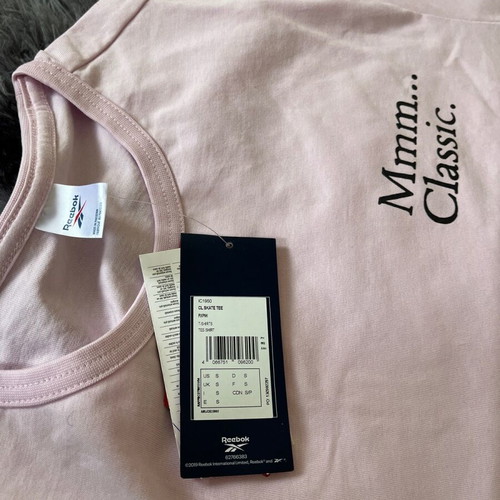 Reebok CL Skate Tee new t-shirt, size S, pink