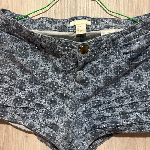 H&M short shorts used with patterns blue in very good condition