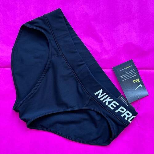 Nike Pro women sporty shorts new, size S