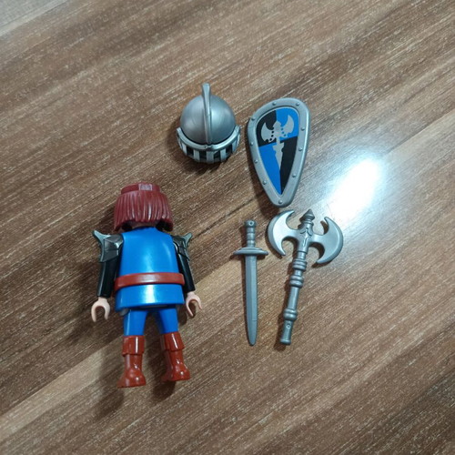 Playmobil Knight Chevalier of the Blue Order like new
