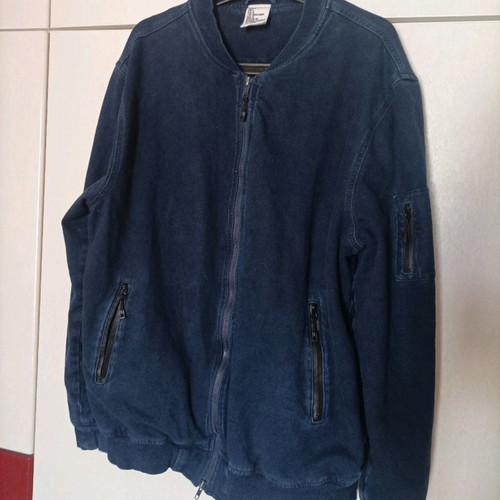 H&M men's denim jacket Large like new, bomber style with cotton lining