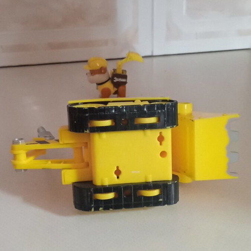 Paw Patrol figure (Rubble) with vehicle used