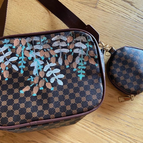 Hand-painted bag with auxiliary wallet brown new 20x16