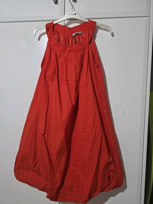 Red Mariel A-line dress size M completely unworn