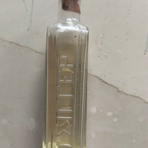 Singer sewing machine oil bottle used, vintage collectible