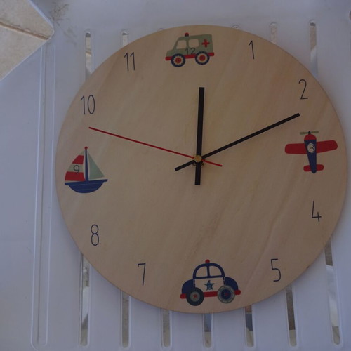 Wooden wall clock, 28cm diameter, analog
