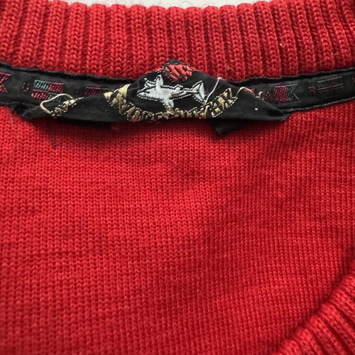 Paul & Shark sweater Large like new, red knit