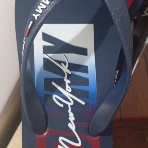 Tommy Hilfiger flip flops new, size 40