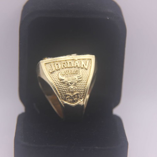 Michael Jordan Chicago Bulls championship rings 1998 new