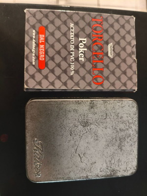 Playing cards, set of 2