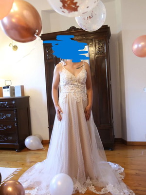 Wedding dress like new, ideal for woman up to 67 kg