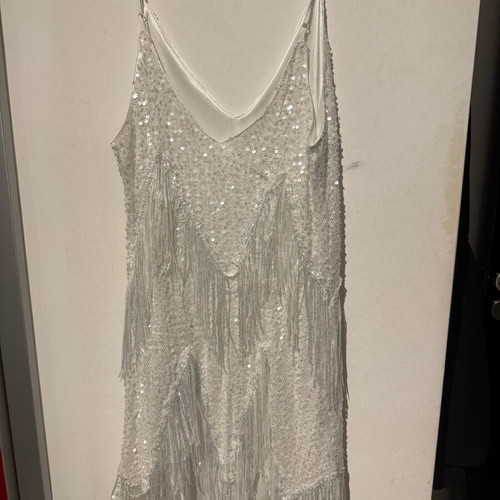 Uhlyne Women's Spaghetti Strap Sequin V-Neck Tassel Slit Hem Dress like new, white, XL