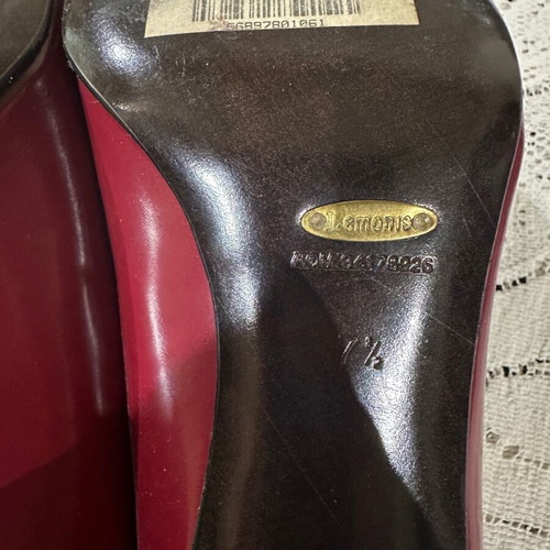 Kalogirou red pumps used, size 37.5