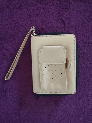 Organizer agenda like new, gold and black