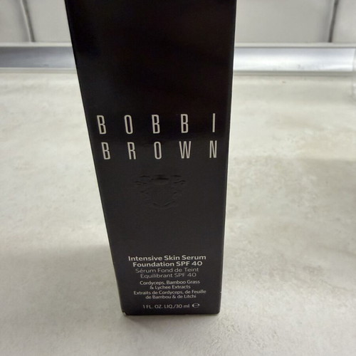Bobbi Brown Intensive Skin Serum Foundation SPF 40, Ivory