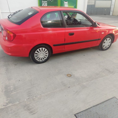 Hyundai Accent used, red, 1341cc, 84hp, 130873 km