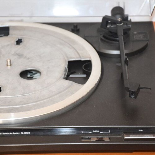 Technics SL-BD20 turntables used for spare parts, set of 2