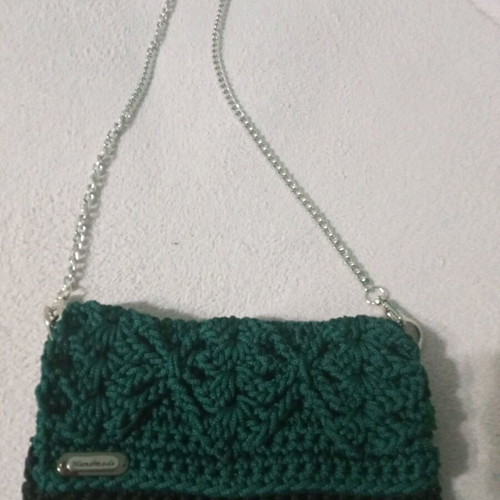 Handmade knitted shoulder bag new, green and black