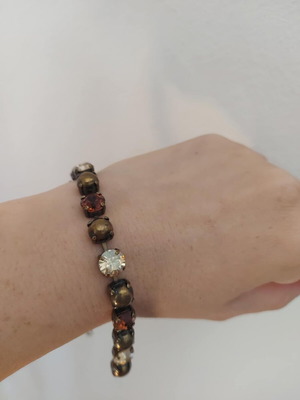 Bracelet with faux stones new