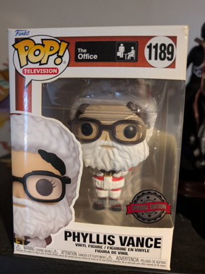 Phyllis Vance Santa Funko Pop 1189 The Office