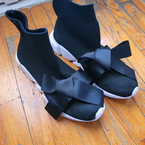 Lynne sneakers size 40 like new, black and white