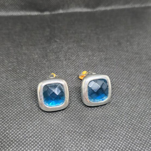 Vintage silver clip-on earrings with blue crystal like new