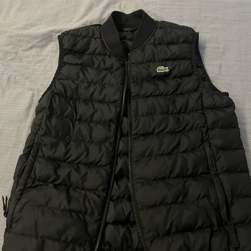 Lacoste sleeveless jacket like new, worn 5 times