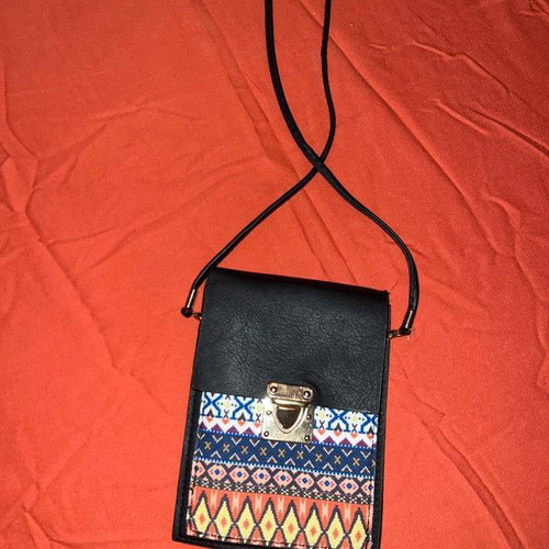 Small shoulder bag like new multicolored