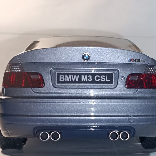 BMW M3 CSL E46 1/18 Ottomobile model car