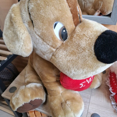 Plush dog new 40 cm with heart saying "I love you"