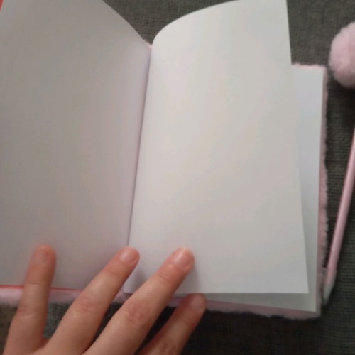 Tiger notebook pink fluffy with white pages and intact pen