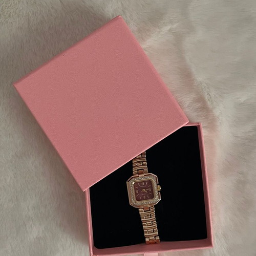 Women's Watch Gold New