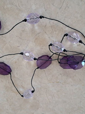 Necklace new, impressive design