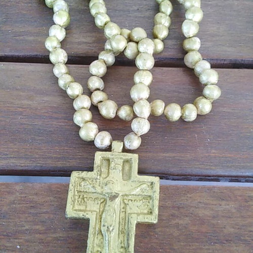 Chest Cross like new, gold-painted with wooden carved cross and prayer rope