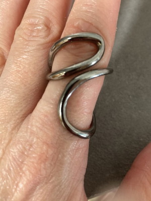 RiffRaff silver-tone ring with unique design